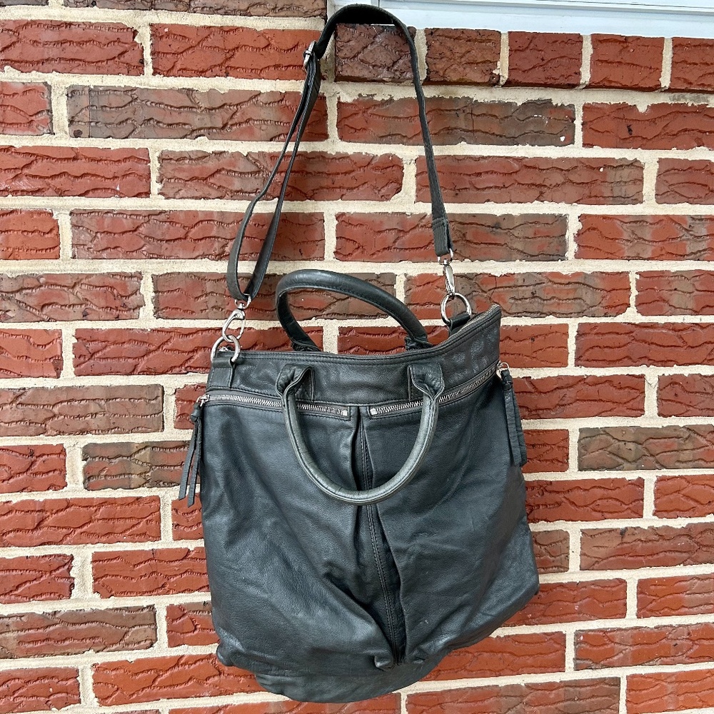 Leather tote bag